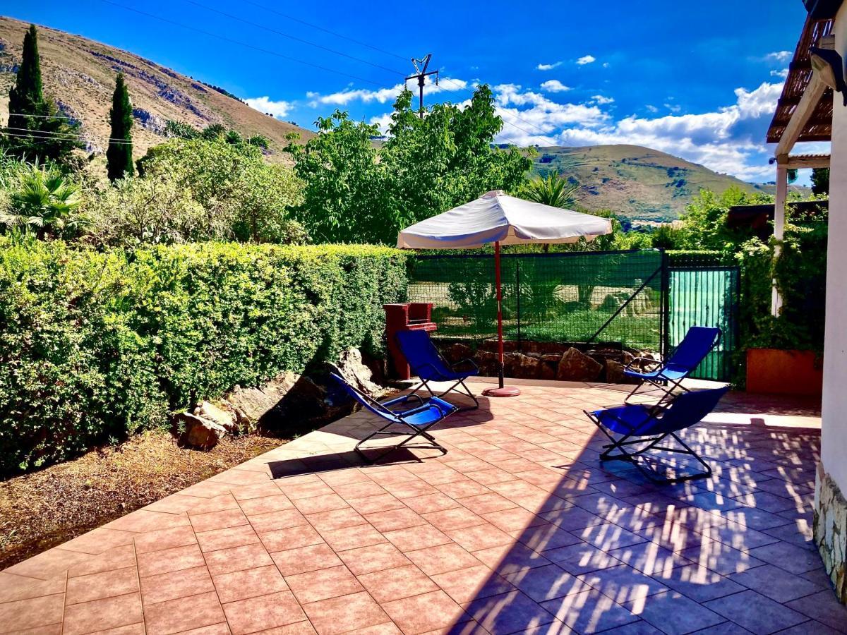 Lovely Cottage كاستيلاّماري ديل غو المظهر الخارجي الصورة